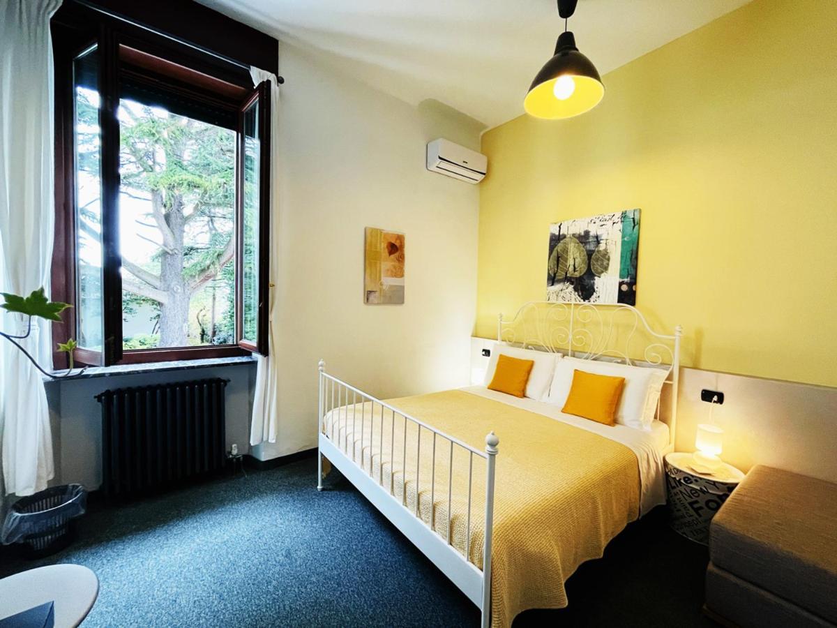 Casa Giulietta Hotel Desenzano del Garda Buitenkant foto