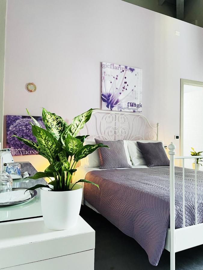 Casa Giulietta Hotel Desenzano del Garda Buitenkant foto