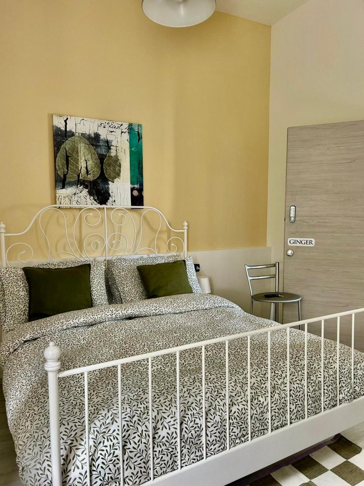 Casa Giulietta Hotel Desenzano del Garda Buitenkant foto