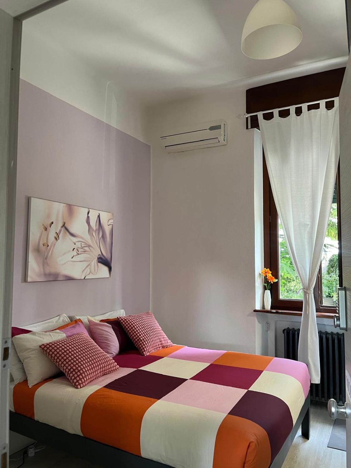 Casa Giulietta Hotel Desenzano del Garda Buitenkant foto